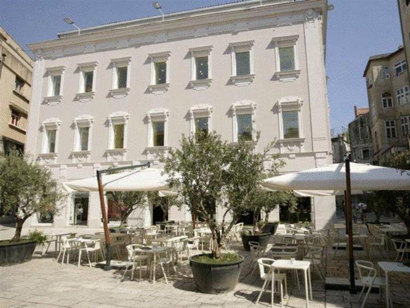 Design Hostel One Σπλιτ Εξωτερικό φωτογραφία