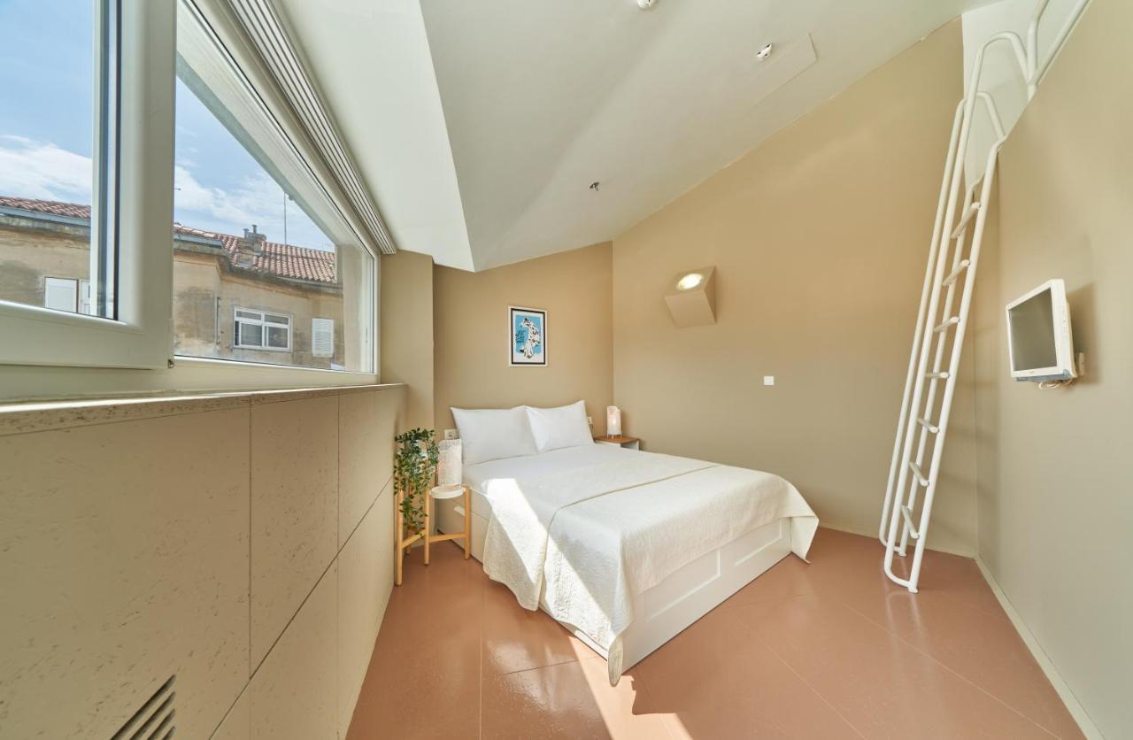 Design Hostel One Σπλιτ Εξωτερικό φωτογραφία