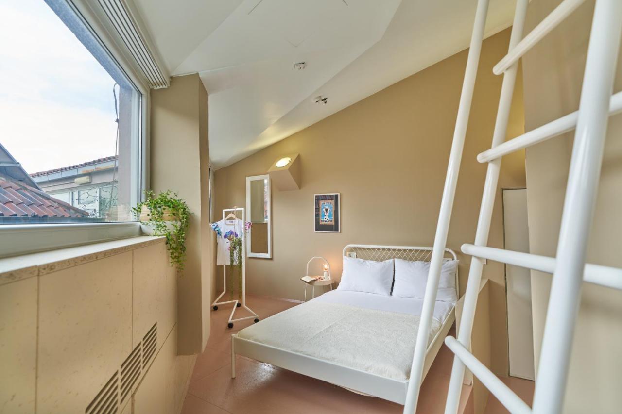 Design Hostel One Σπλιτ Εξωτερικό φωτογραφία