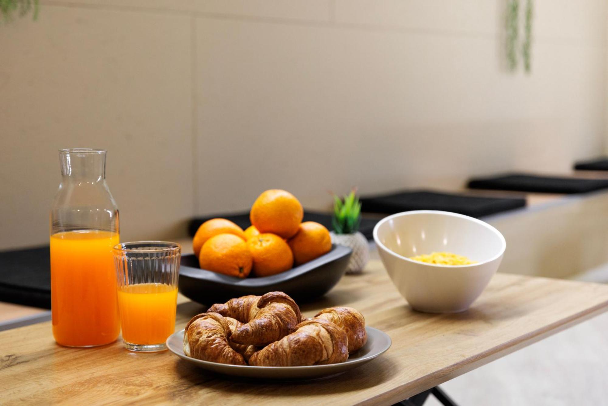 Design Hostel One Σπλιτ Εξωτερικό φωτογραφία