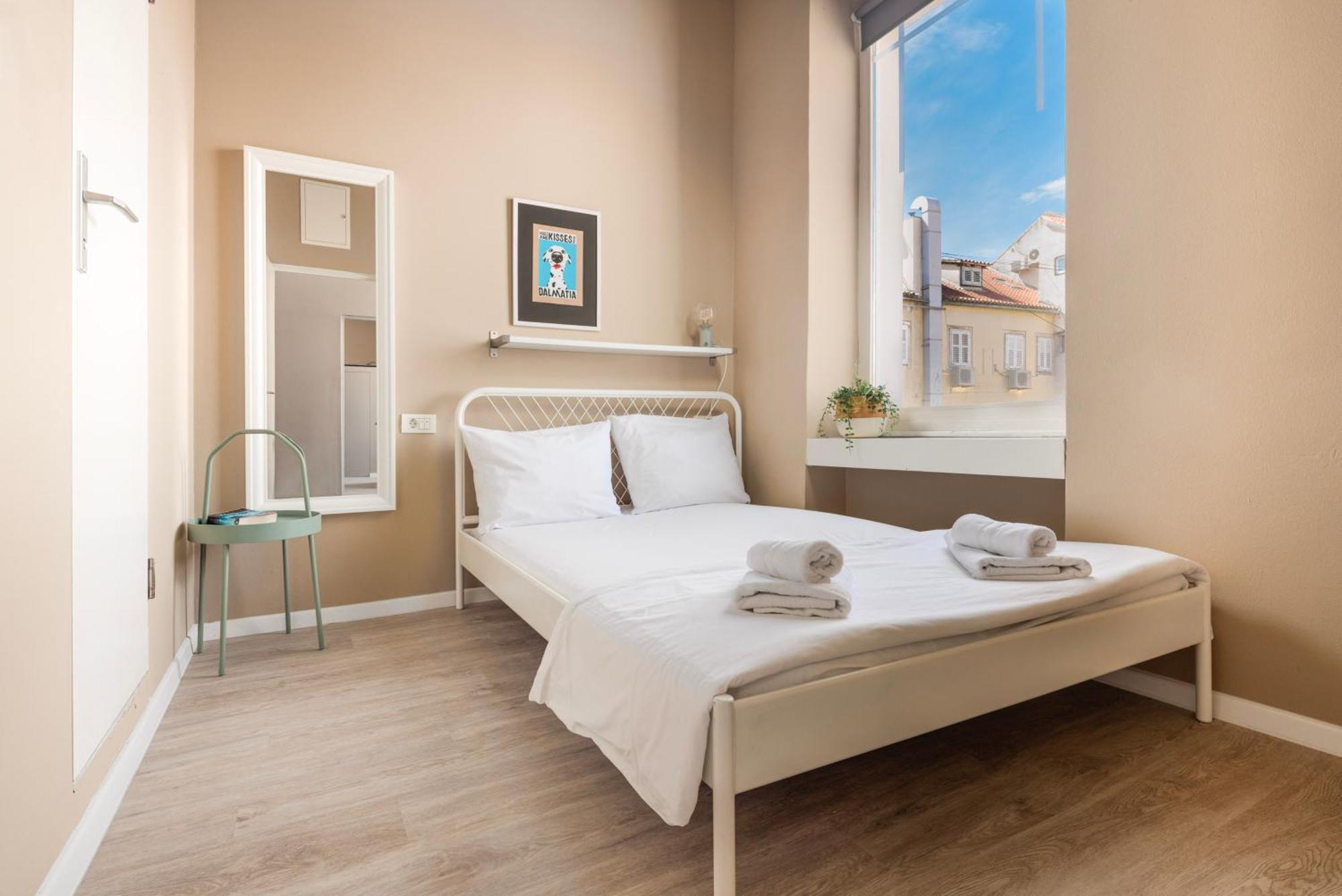 Design Hostel One Σπλιτ Εξωτερικό φωτογραφία